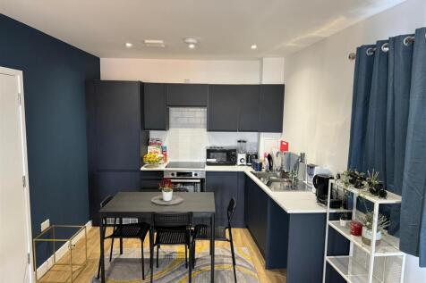 Winifred Court, Prince George Street, Havant, PO9 1PZ photo 3
