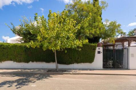 Property Image 32