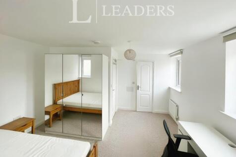 Room33