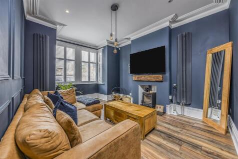 20 Gladys Avenue, Hilsea-PorticoMarketing-SoldBy-1