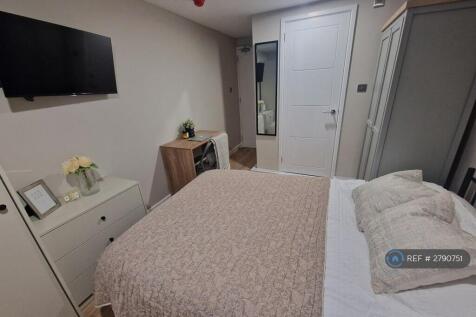 First Floor Bedroom 