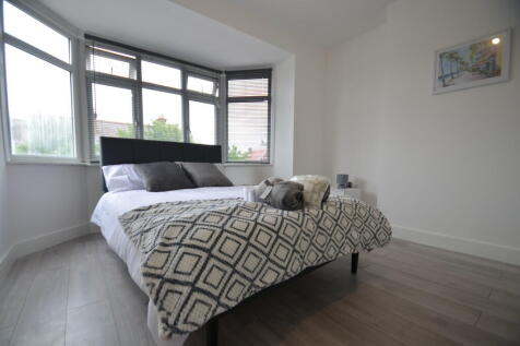 Room 6, Burgo