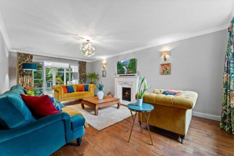 3 Westminster Drive6.jpg