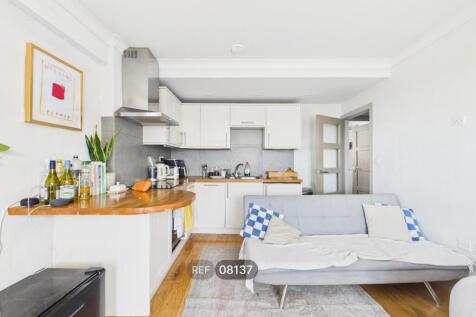 Kitchen/Living area