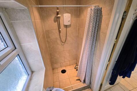 Ground floor rear sh