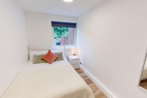 Flat 1, Lebanon Close EX4 5EW photo 4
