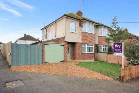 Rushden, NN10 - property photo
