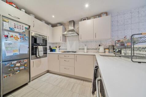 1383669-16-69209835216c0