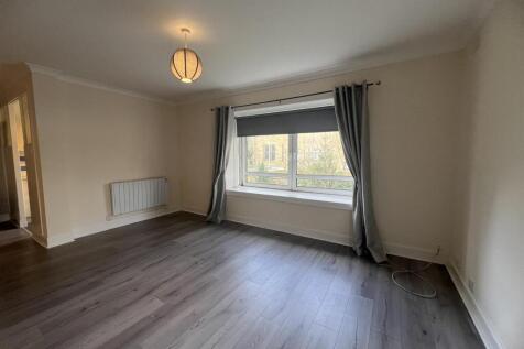 Carriagehill Drive, Paisley photo 3