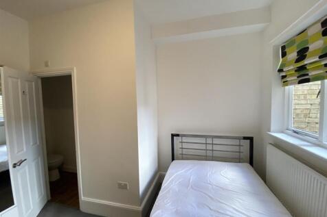 ROom 2 C.jpeg