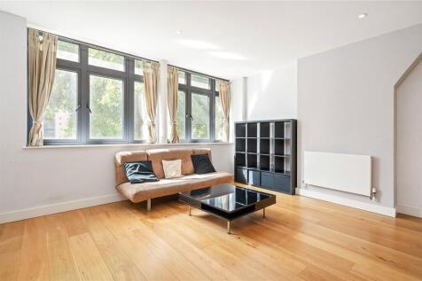 Sitting Room/Kitchen
