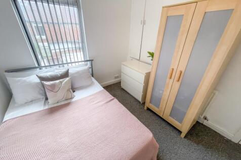 816DD28E-298E-4576-9