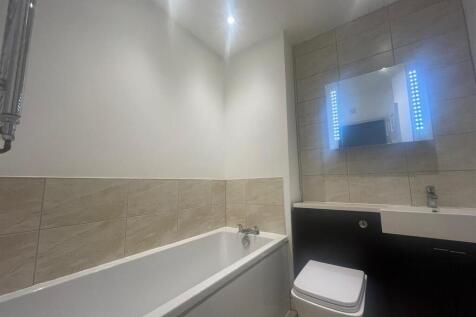 Flat 2 Thirlmere Lodge,Lymm photo 4