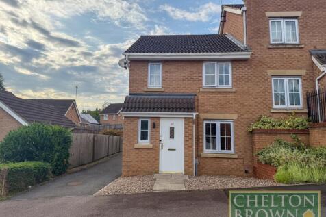 Wellingborough, NN8 - property photo