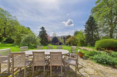 CAM04201G0-PR0078-STILL078