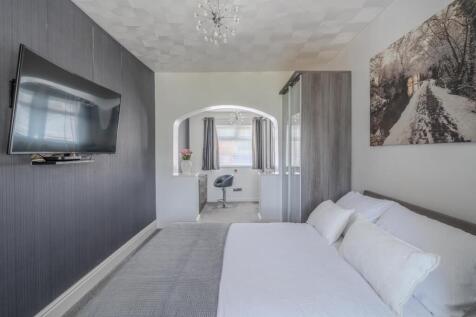 194 The Highway-6.jpg