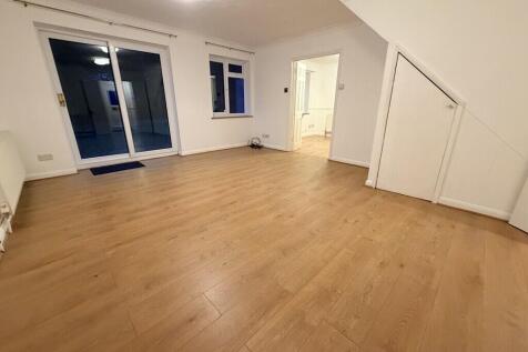 Westdean Close, St. Leonards-on-Sea photo 5