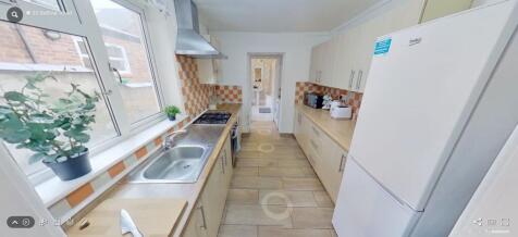 Balfour Road, Nottingham, Nottinghamshire, NG7 photo 3