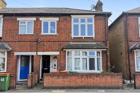 First Floor Flat, 44 Ripley Road, London E16 3EA
