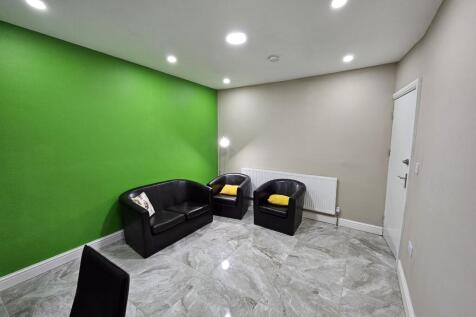 18 Leicester Street, Leamington Spa photo 4