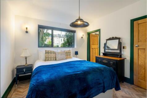 Acomb Road, York, North Yorkshire, YO24 photo 5