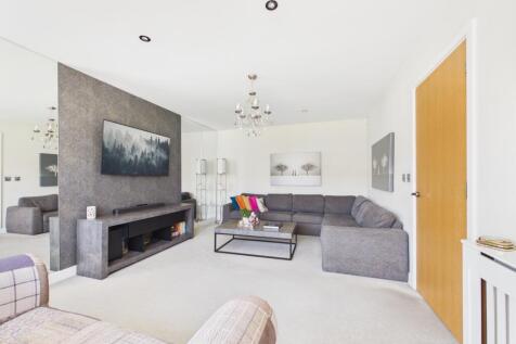 2- Rob Hammond EweMove Pontefract