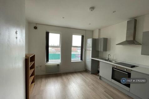 Front Room / Kitchen 1