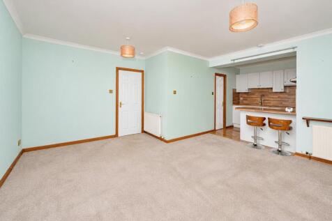 Flat 1 Argyll House School Wynd Errol-4.jpg