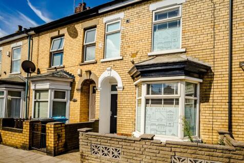 NewlandAve221-facade1-1800 - Copy.jpg