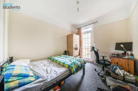 b79c4bfb-7f9d-410...