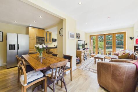 Dining Kitchen/Sitting Room