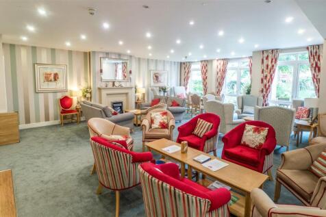 Homeowners Lounge.jpg