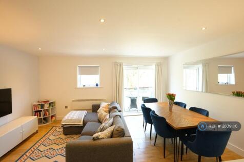 Living / Dining Room
