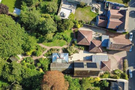 9a Chapel Street-...