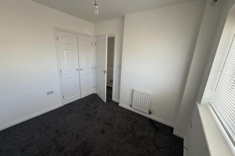 Cotherstone Court, Easington Lane photo 5