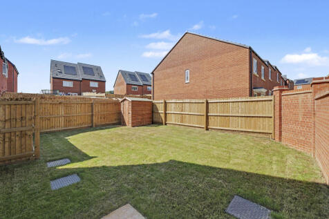 Sandgrass Lane, Harpole, Northampton, NN7 photo 4