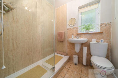 31 Campbell Avenue-20