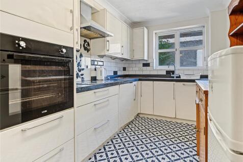 Bath Road, Swindon, Wiltshire, SN1 photo 5