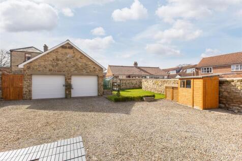 The Stone House External-3.jpg