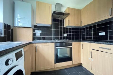 Tybalt Way, Stoke Gifford, Bristol, Gloucestershire, BS34 photo 3