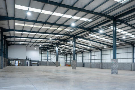 Commercial Property to rent Image 7