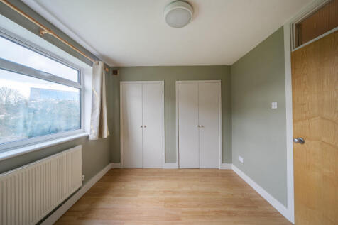 1402604-1-696f583...