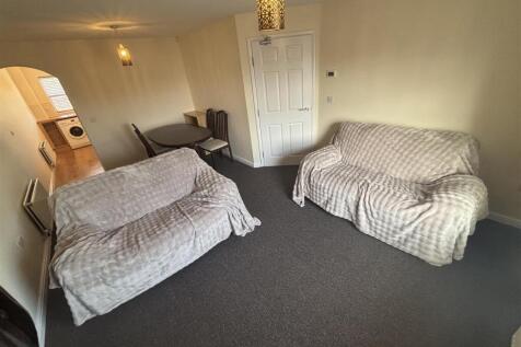 Preece House, Coundon, Coventry photo 5