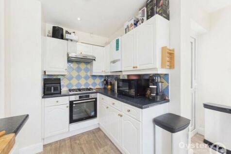 Aldridge Avenue, Stanmore, HA7 photo 4