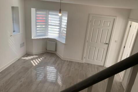 Nether View, Bolsover, CHESTERFIELD photo 3