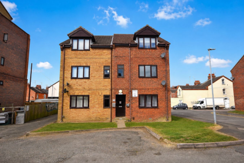 Northampton, NN1 - property photo