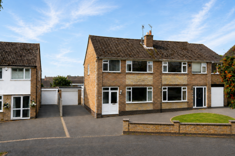 FRONT EXT. 1