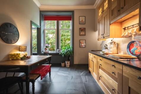 1/2 Camphill Avenue, Glasgow, G41 photo 3