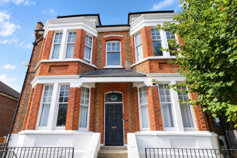 Cranwich Road, N16