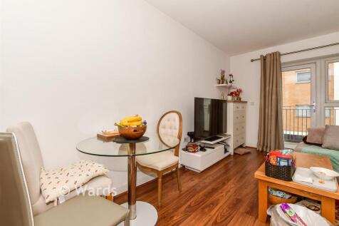 Kitchen/ Lounge/ Diner